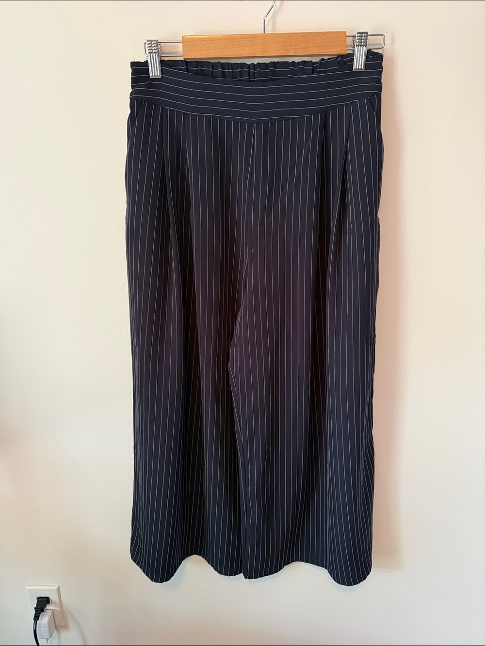 Pinstripe Wide-Leg Women’s Pants - Navy